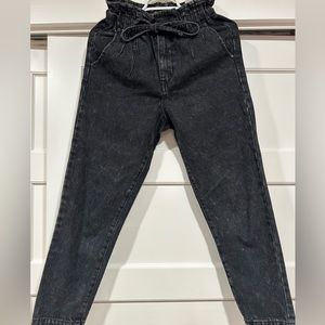 black detailed jeans